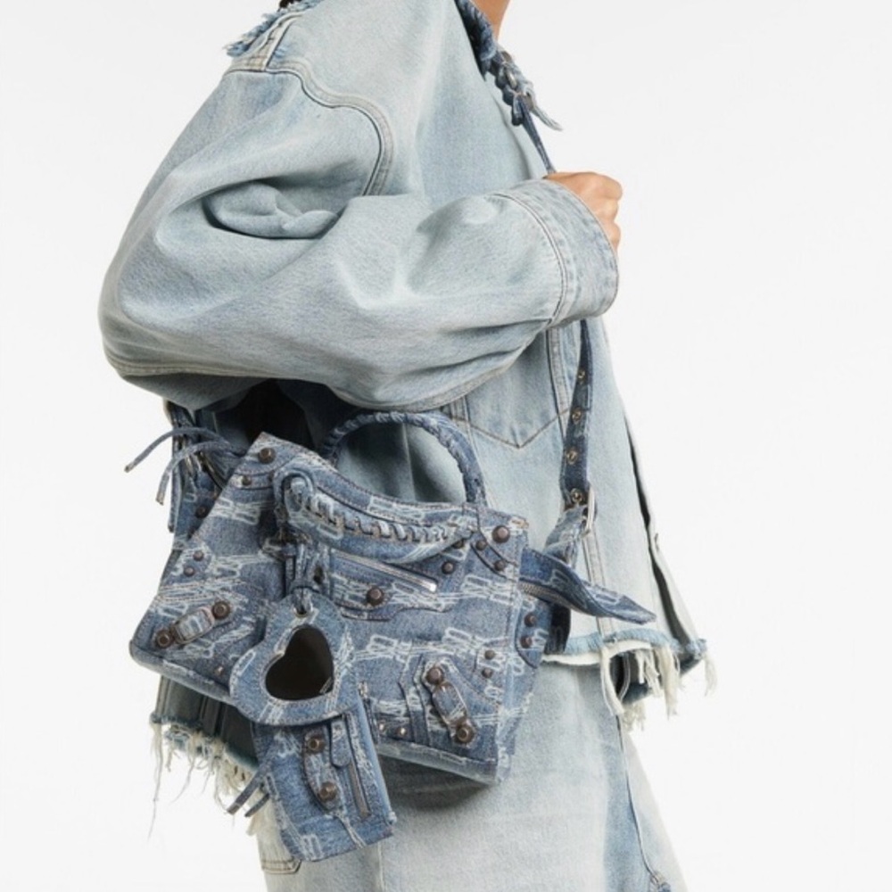 Balenciaga Blue Denim Bag - Neo Cagole City handbag {blue denim}